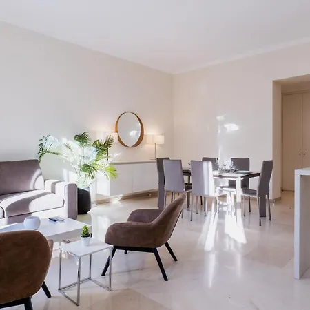 2-br Steps From The Palais Des Festivals Apartment Cannes