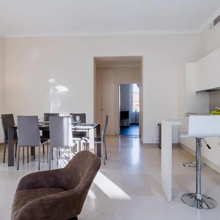 2-br Steps From The Palais Des Festivals Apartment Cannes